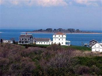 The Island Home Inn New Shoreham Екстер'єр фото